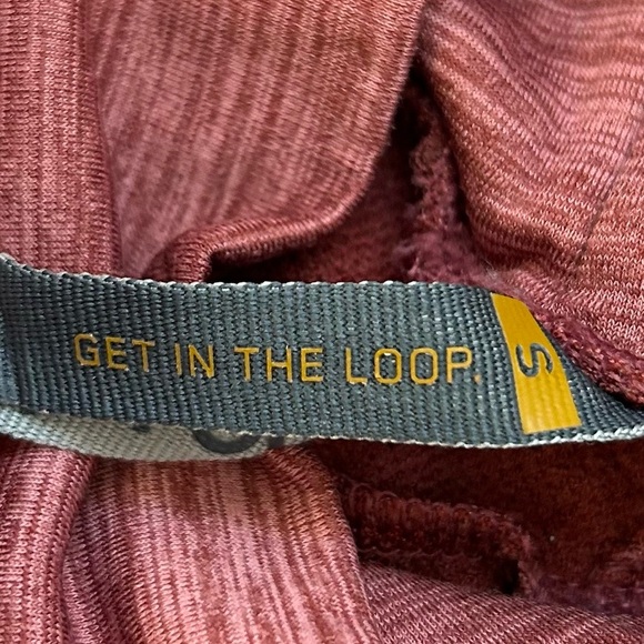 PYUA/ woman’s/ long sleeve/ cross over neck/ performance fabric, size S - Picture 9 of 13